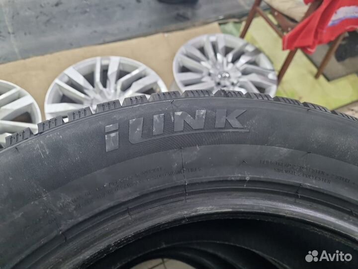 iLink Wintervorhut Stud III 255/55 R19