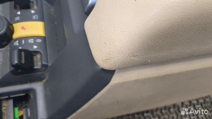 Консоль салона Land Rover Discovery 3, 2006