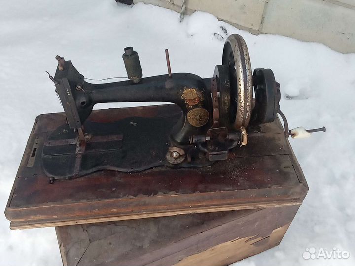 Швейная машинка