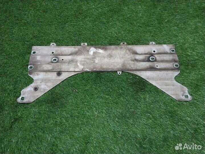 Усилитель пола Audi A6 C8 dfba 2018