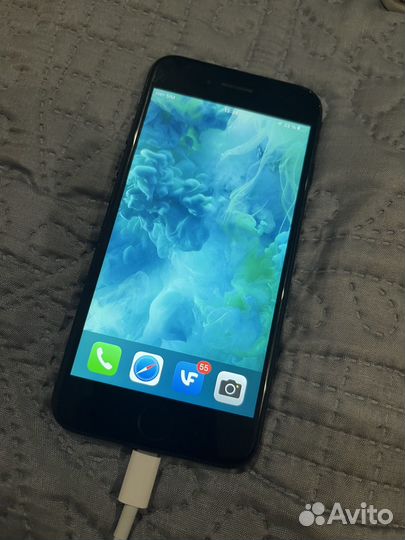 Телефон iPhone 7 32gb