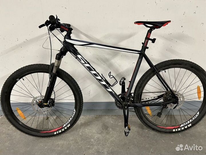 Горный велосипед scott scale 770