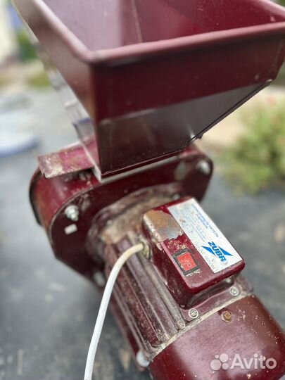 Дробилка для зерна