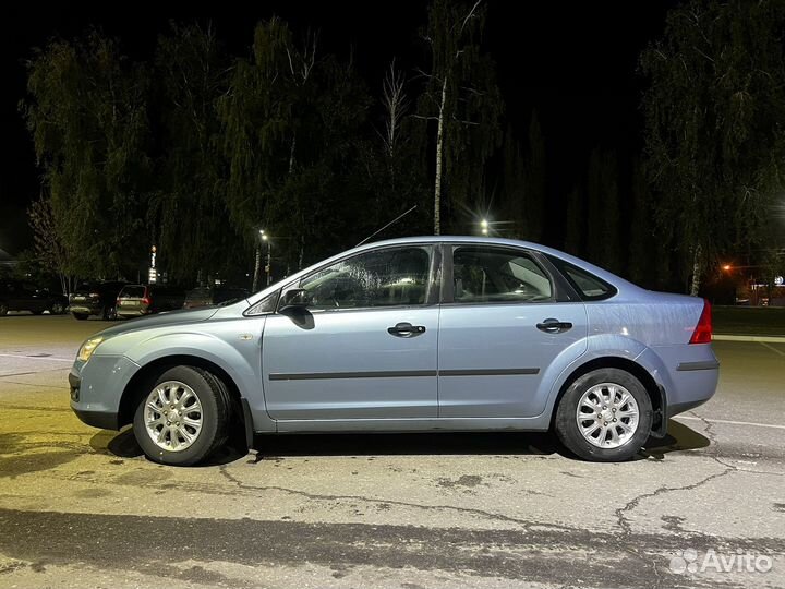 Ford Focus 1.4 МТ, 2007, 122 000 км
