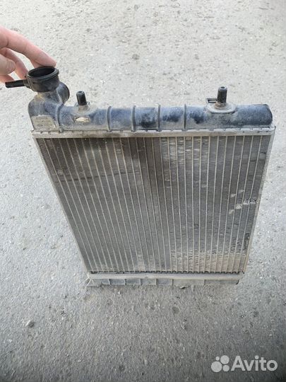 Радиатор на hyundai accent