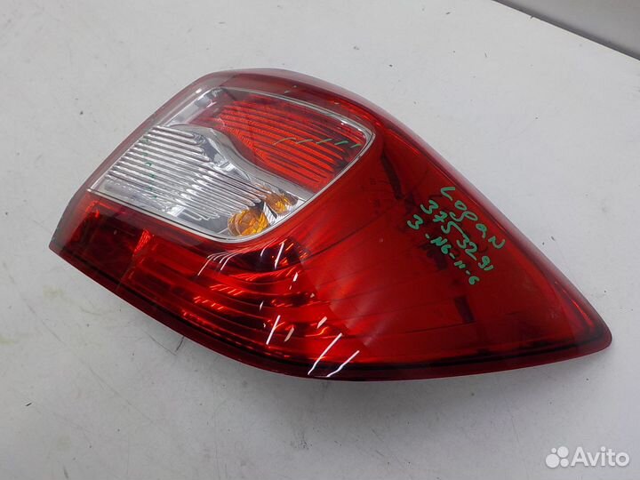 Фонарь задний правый Renault Logan 2014
