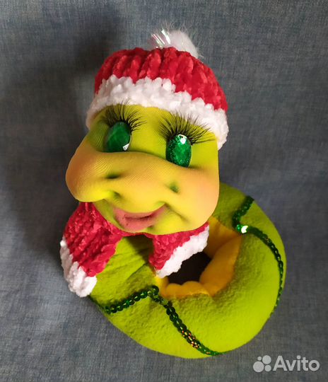 Игрушка змея символ года 2025