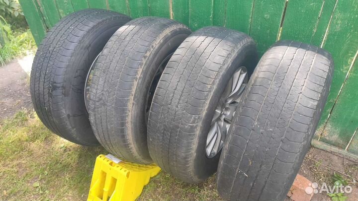 Bridgestone Dueler H/T 265/65 R17 112S