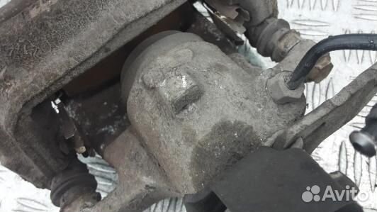 Суппорт тормозной задний правый volkswagen phaeton