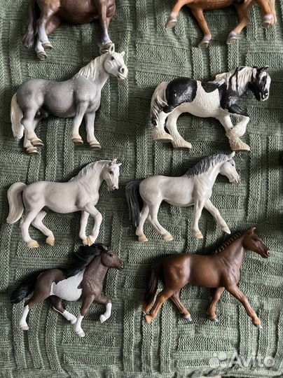 Фигурки лошадей schleich