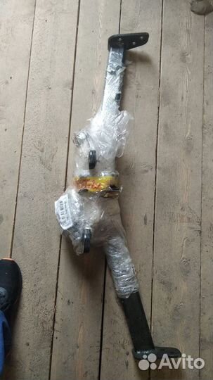 Фаркоп новый на renault sandero stepway