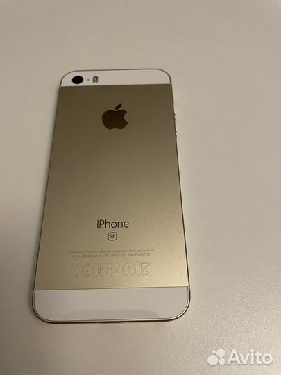 iPhone SE, 128 ГБ