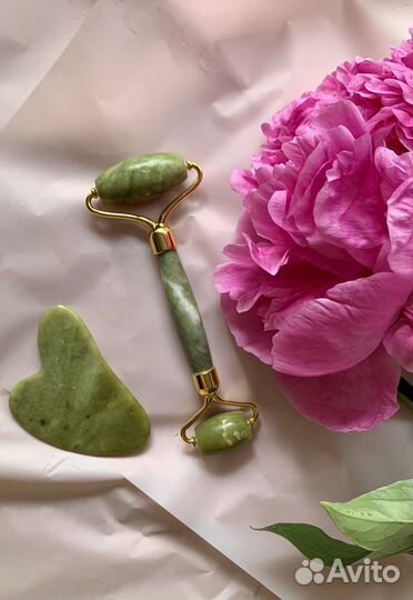 Массажный роллер натуральный камень