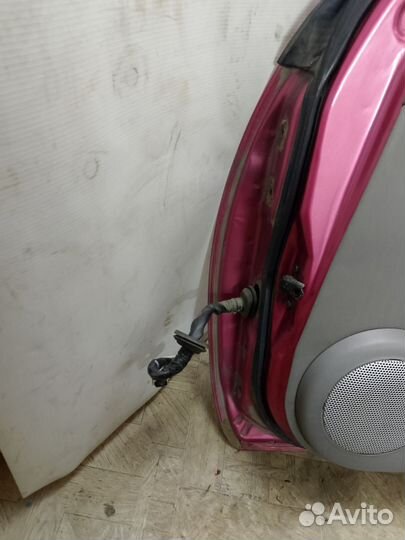 Nissan cube z10 передняя правая дверь