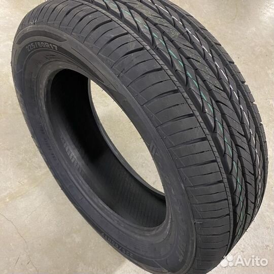 Tracmax X-Privilo H/T 225/70 R16 107