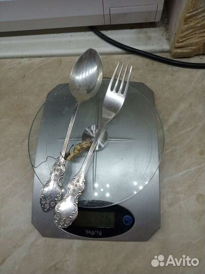 Столовый серебряный набор