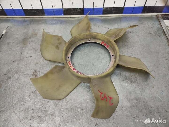 Крыльчатка вентилятора Mitsubishi Pajero Sport 2