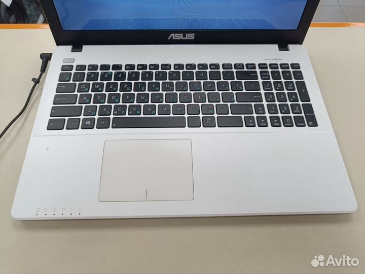 Ноутбук Asus X550CA i7-4500u/8gb/256 (жил)