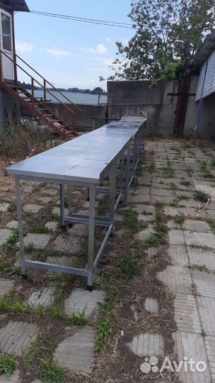 Стол разделочный с мойкой