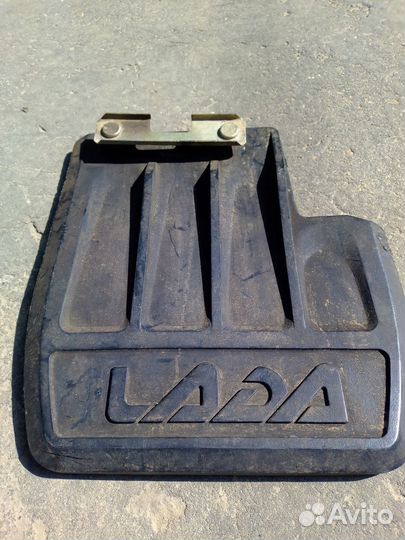 Задние брызговики Ваз-2114