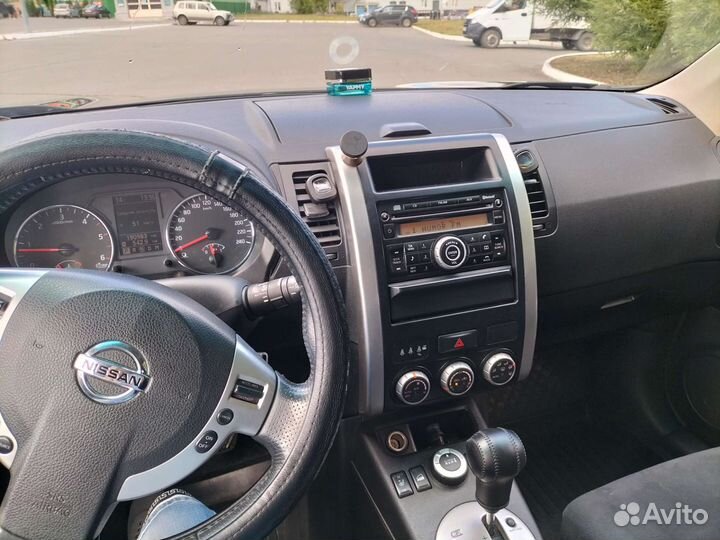 Nissan X-Trail 2 AT, 2011, 208 000 км