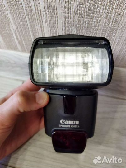 Вспышка Canon