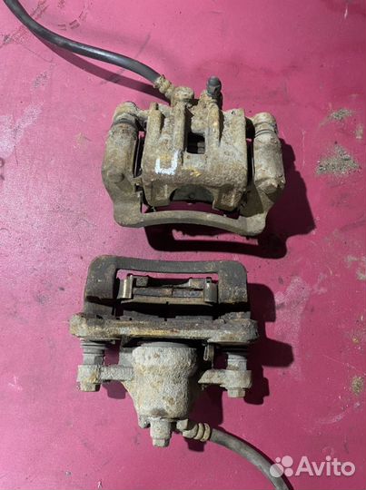 Тормозной суппорт задний Kia Ceed ED 2007-2012