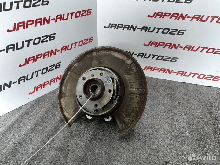 Ступица с кулаком в сборе задняя левая Bmw 5 Серия