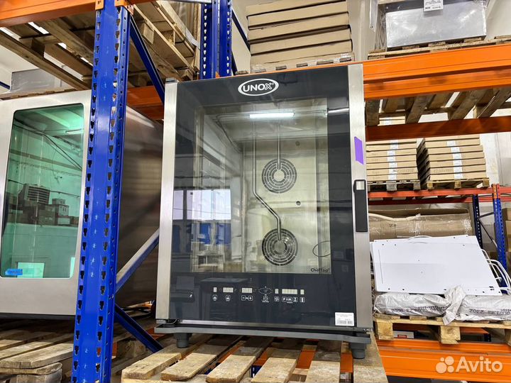 Пароконвектомат на 10 уровней Unox