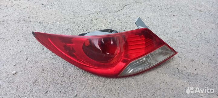 Фонарь задний левый на solaris