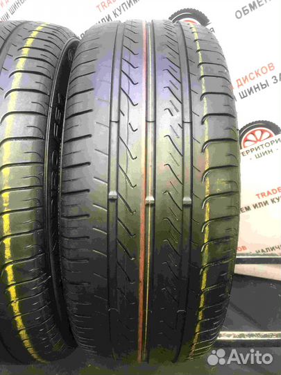 GT Radial Champiro FE1 215/55 R17 94V