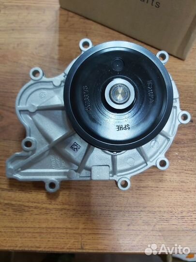 Насос водяной (помпа) Cummins 2.8. оригинал