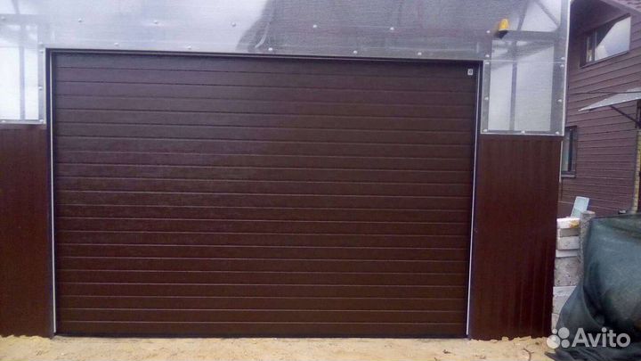 Секционные ворота