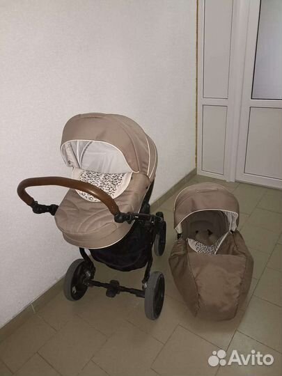 Детские коляски 2 в 1 в хорошем состояние