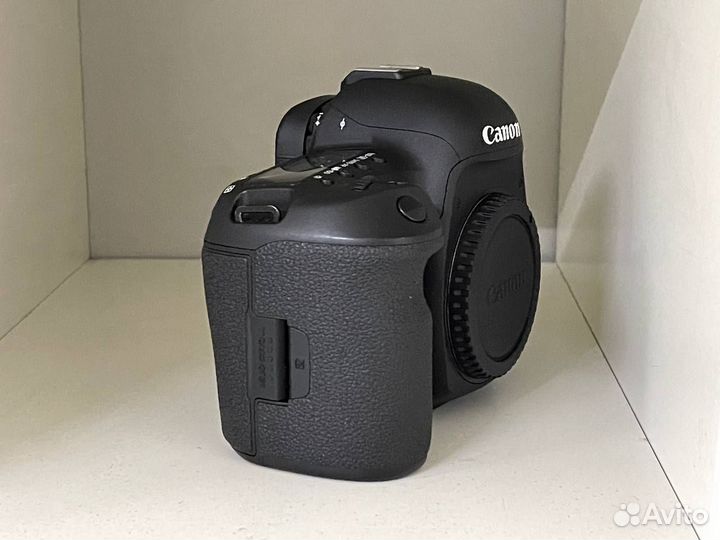 Canon 5D Mark IV Body id 24230