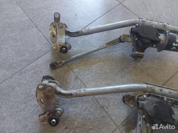 Трапеция стеклоочистителя Honda Cosmo