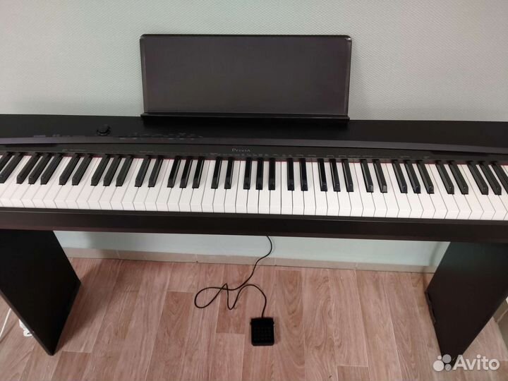 Цифровое пианино Casio Privia px-135
