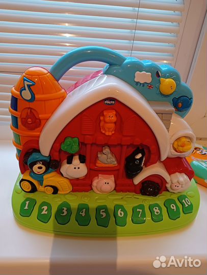 Игрушка развивающая Chicco говорящая ферма