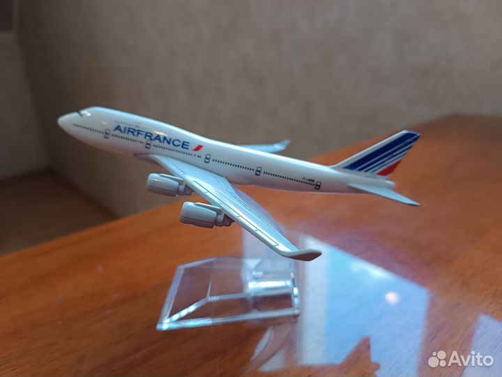 Коллекционные модели самолётов