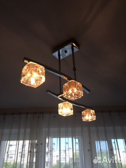 Светильник потолочный