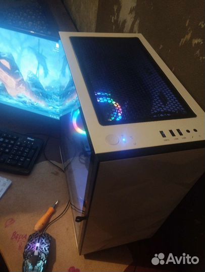 Игровой компьютер i3 8100 RX 470 Сапфир