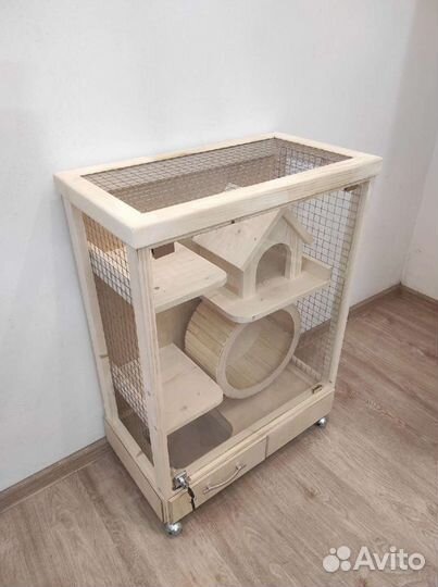Витрина для шиншилл