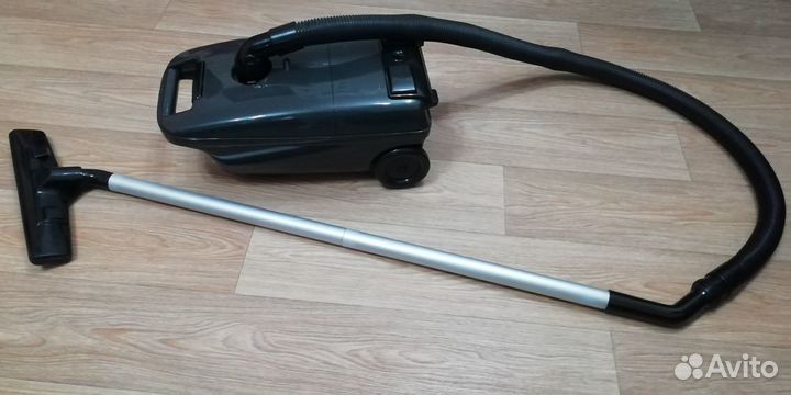 Пылесос б/у