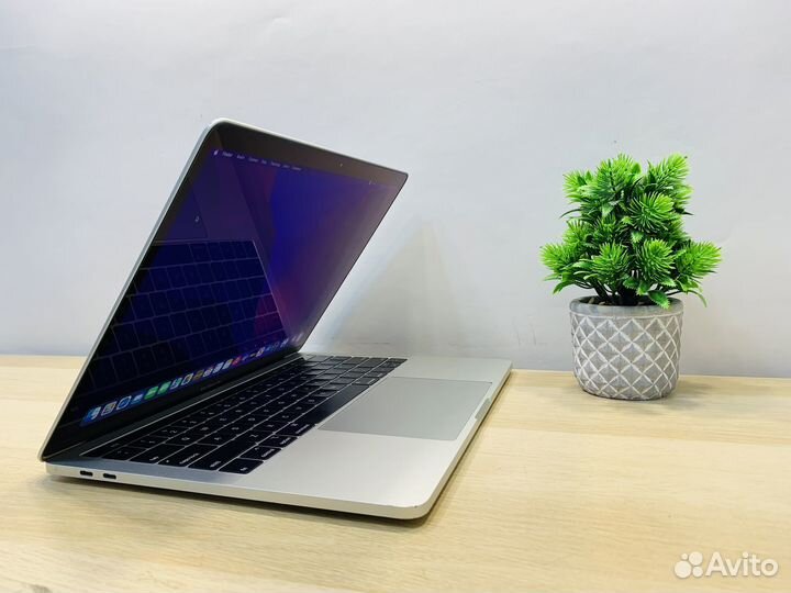 Apple MacBook Pro 13 2019