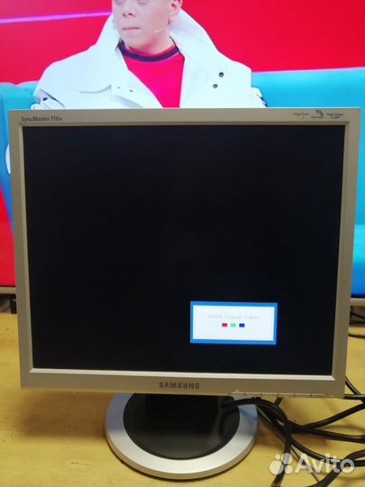 Монитор Samsung SyncMaster 710N