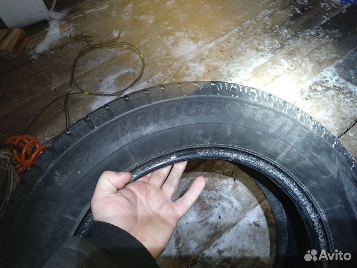 Bridgestone Blizzak Spike-02 195/65 R15