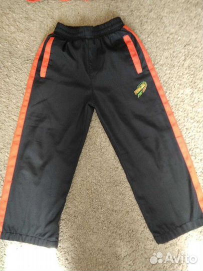 Спортивный костюм