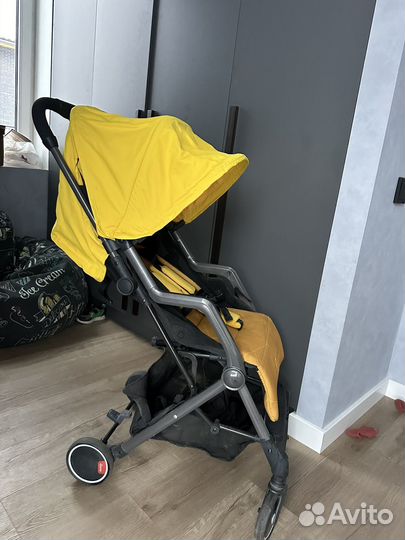 Прогулочная коляска diono traverze