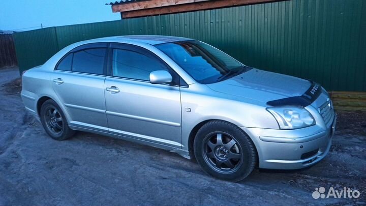 Toyota Avensis 2.0 AT, 2005, 367 000 км