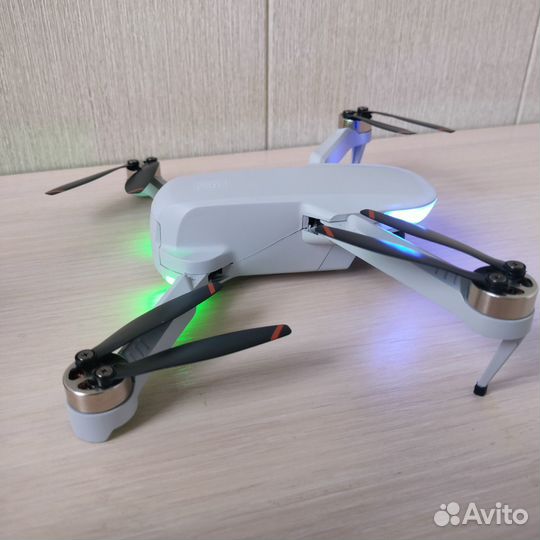 Квадрокоптер с камерой и gps 1,5км